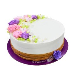 pastel de diseño corona de rosetones 